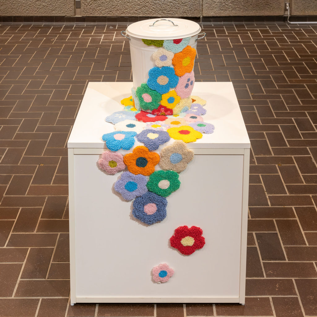 GFC – Garbage Flower Can -　
